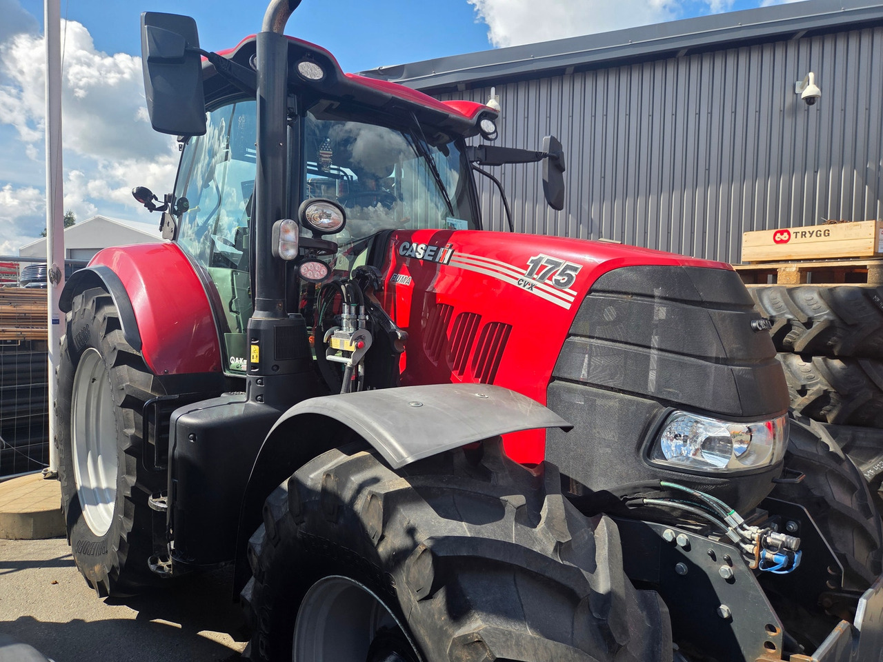 John Deere , Fendt , Case, New Holland - 拖拉机:图4 John Deere , Fendt , Case, New Holland - 拖拉机:图4