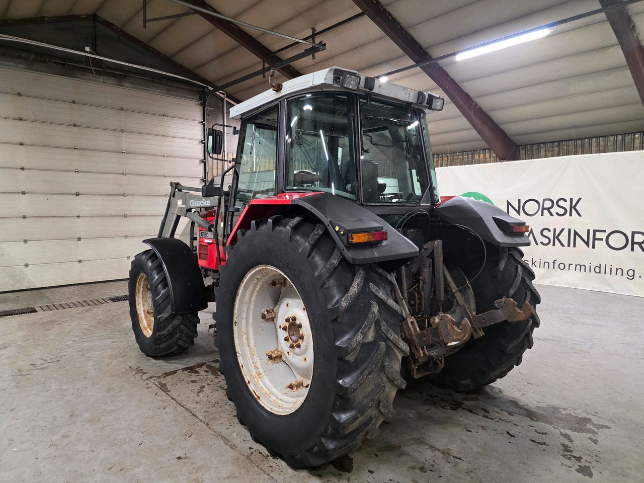 Massey Ferguson 6180 - 拖拉机:图3 Massey Ferguson 6180 - 拖拉机:图3