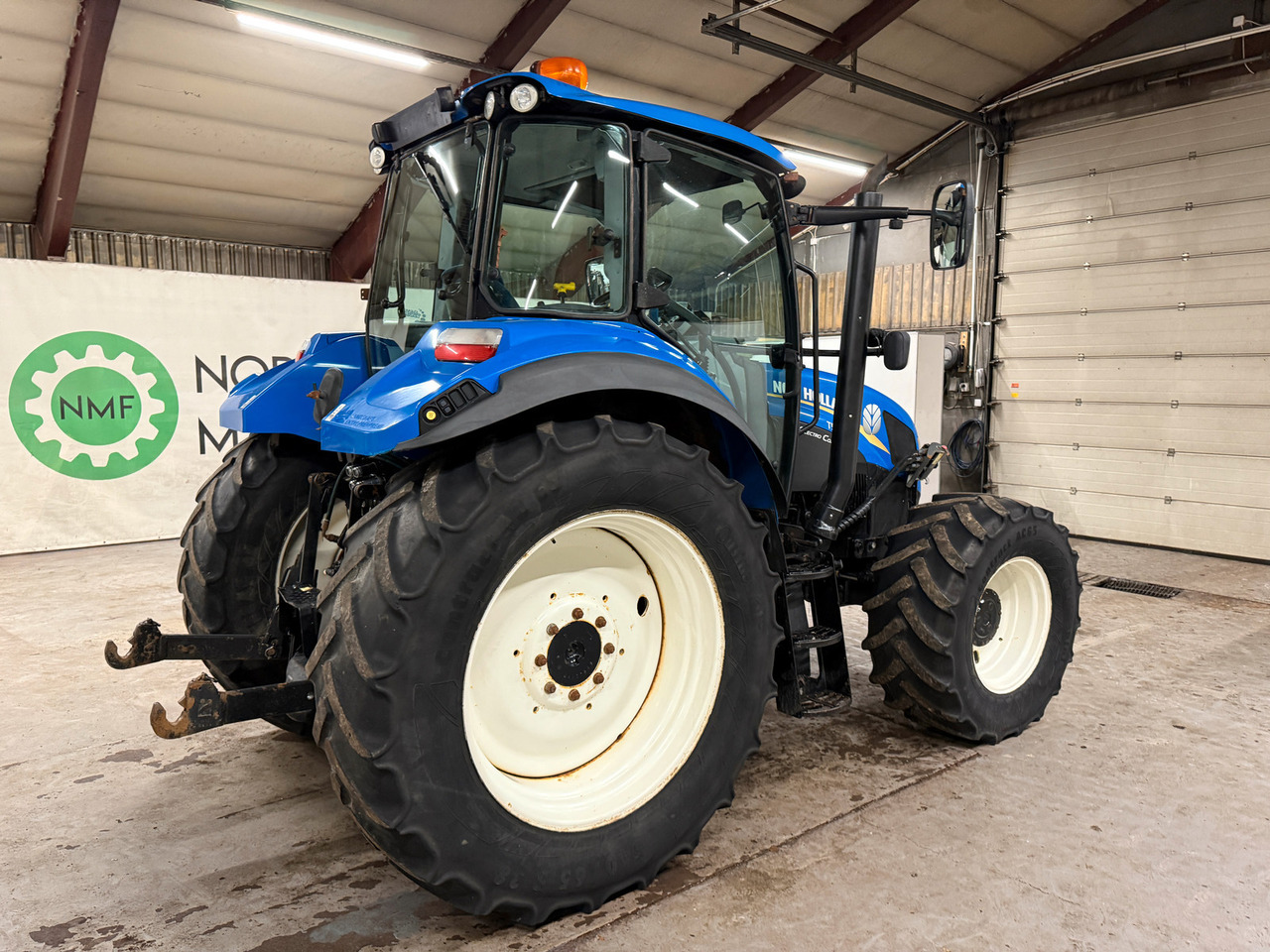 New Holland T5.115 EC - 拖拉机:图5 New Holland T5.115 EC - 拖拉机:图5