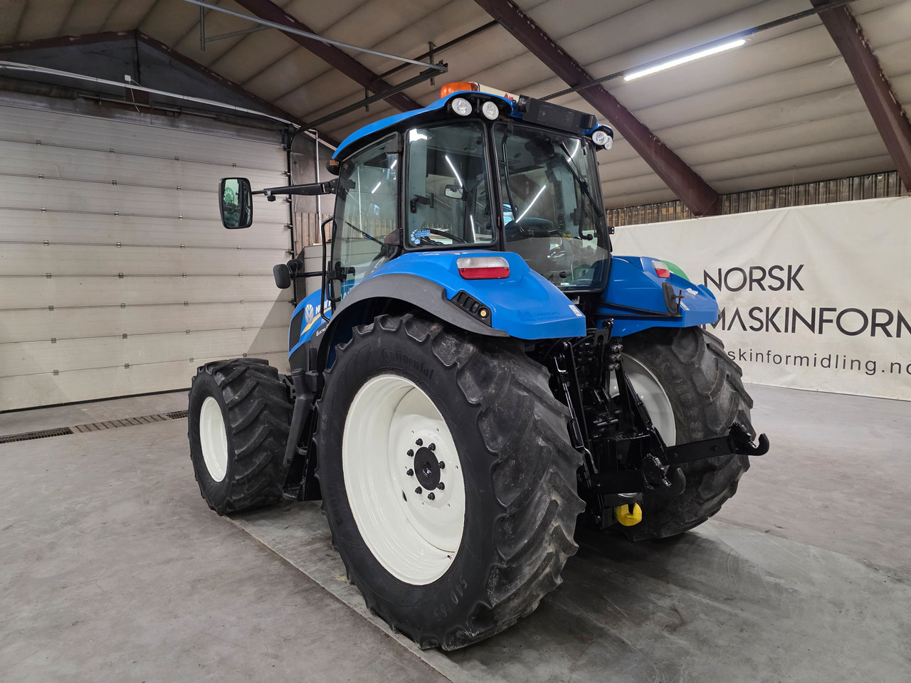 New Holland T5.115 EC - 拖拉机:图3 New Holland T5.115 EC - 拖拉机:图3