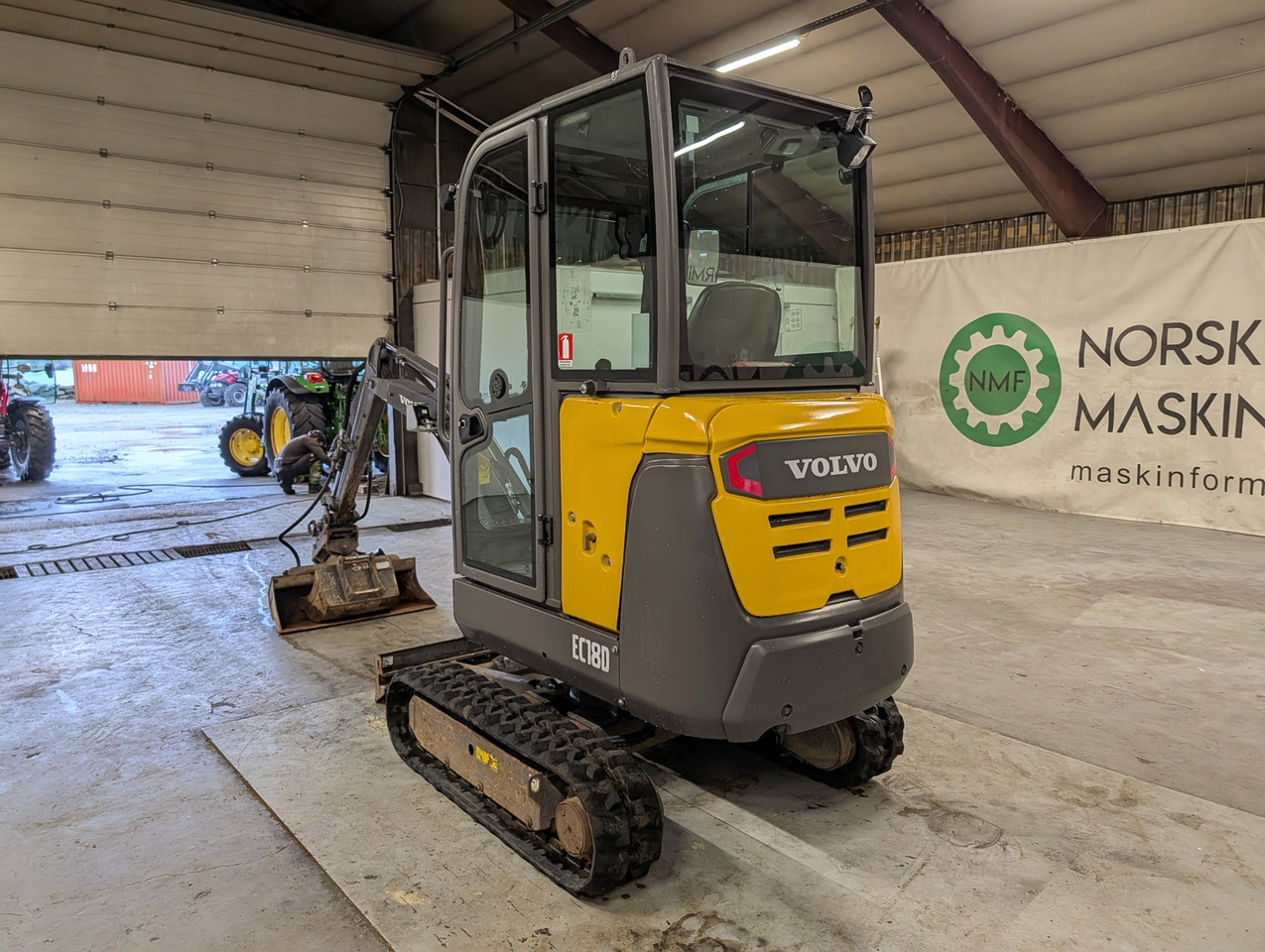 Volvo ECR18D - 小型挖掘机:图4 Volvo ECR18D - 小型挖掘机:图4