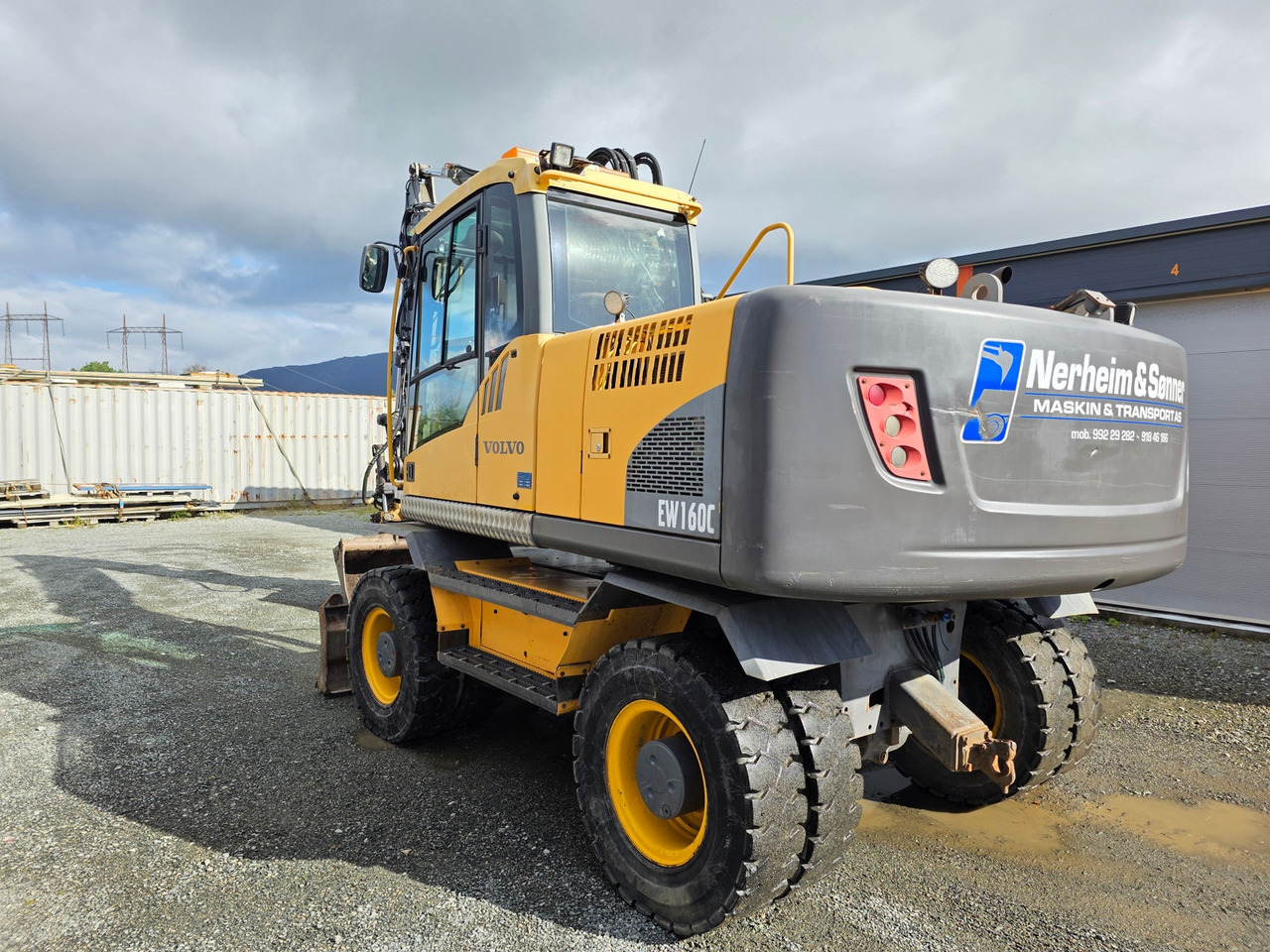 Volvo EW160C - 轮式挖掘机:图3 Volvo EW160C - 轮式挖掘机:图3