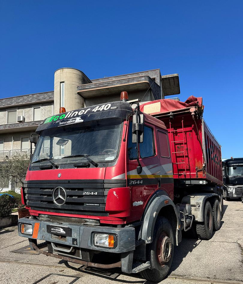 Mercedes Benz SK 2644 ( 6X4 ) V8 - 翻斗车:图2 Mercedes Benz SK 2644 ( 6X4 ) V8 - 翻斗车:图2