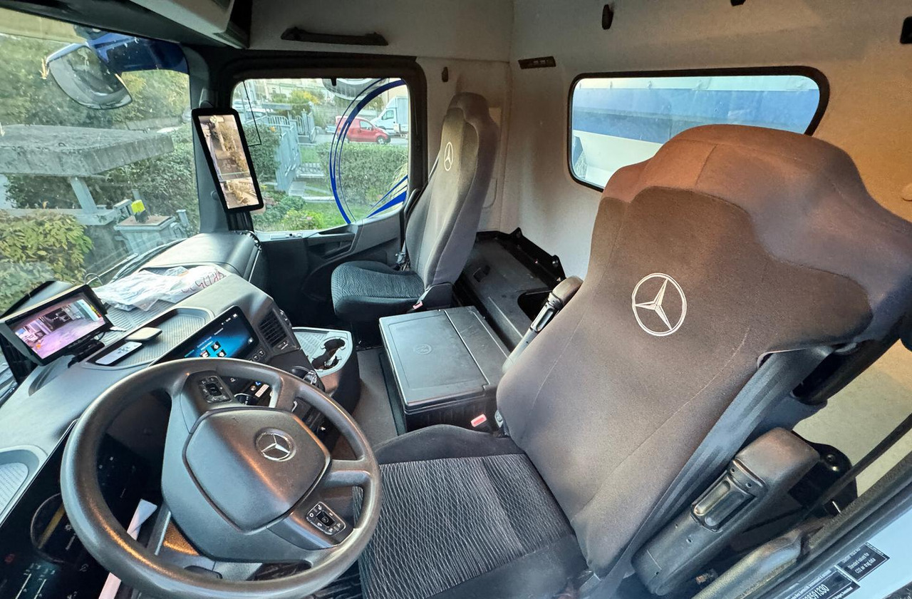 Ribaltabile Mercedes Benz Arocs 4148 - 翻斗车:图5 Ribaltabile Mercedes Benz Arocs 4148 - 翻斗车:图5