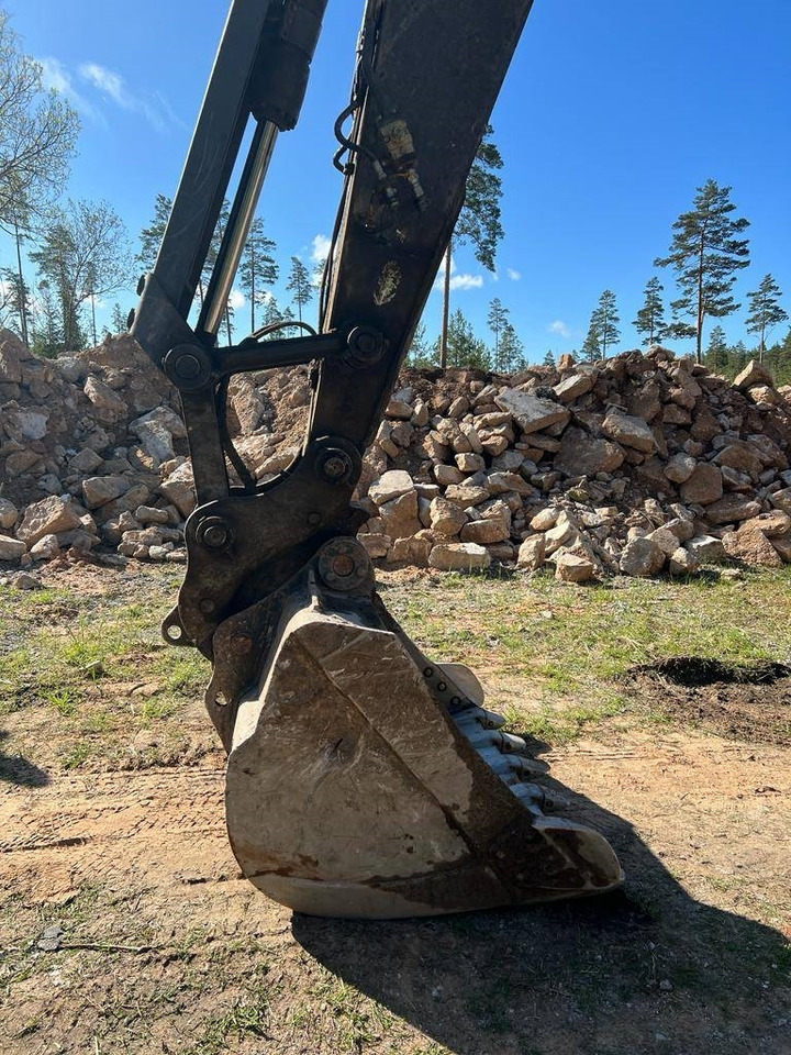 履带式挖掘机 Volvo EC 220 EL：图8