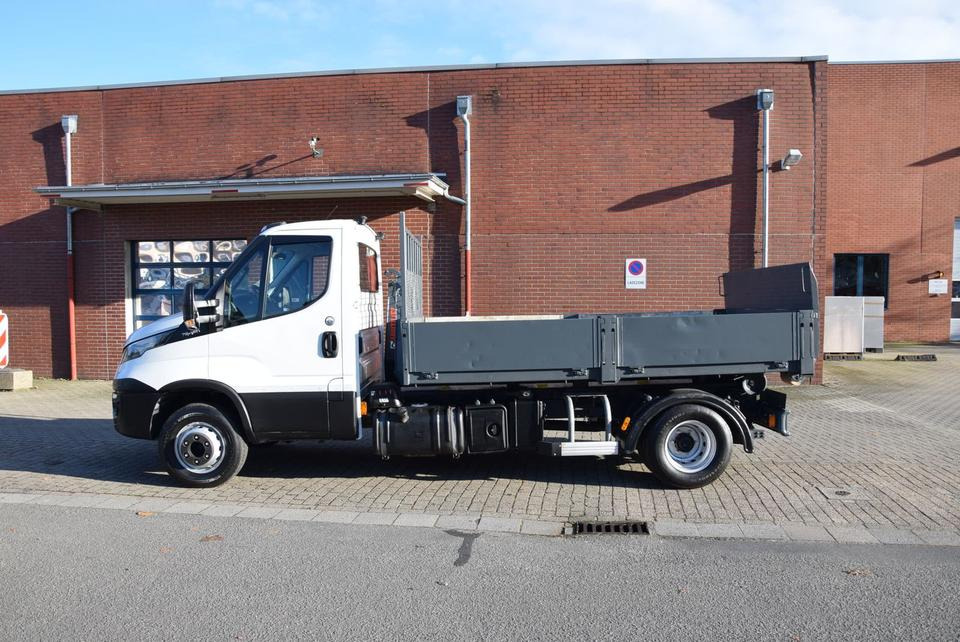 Iveco Daily 70 C18 City Haken Abrollkip.HIAB Multilift - 翻斗货车:图4 Iveco Daily 70 C18 City Haken Abrollkip.HIAB Multilift - 翻斗货车:图4