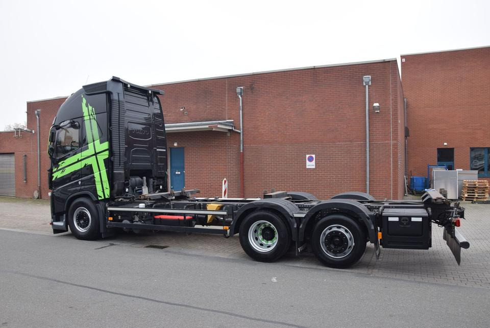 Volvo FH 460 Fahrschule 3-AchsRetarder ACC 4-Sitze - 集装箱运输车/ 可拆卸车身的卡车:图4 Volvo FH 460 Fahrschule 3-AchsRetarder ACC 4-Sitze - 集装箱运输车/ 可拆卸车身的卡车:图4