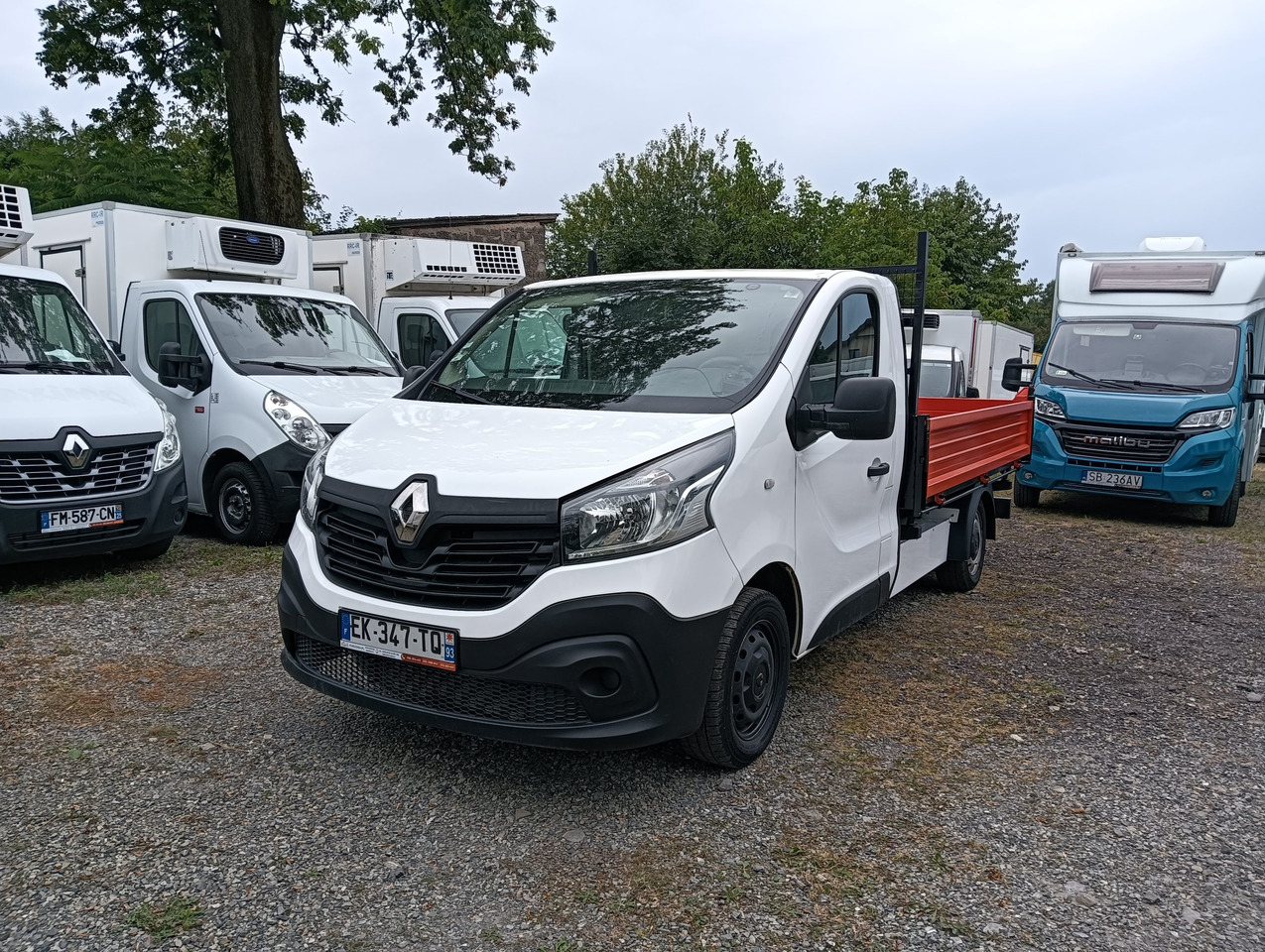 RENAULT TRAFIC WYWROTKA KIPER Z NAJAZDAMI NR 840 - 翻斗货车:图1 RENAULT TRAFIC WYWROTKA KIPER Z NAJAZDAMI NR 840 - 翻斗货车:图1