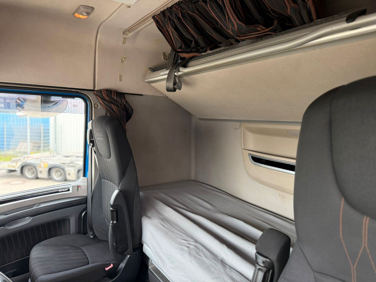 牵引车 DAF XF 480 Low +Retarter+2xTank：图15