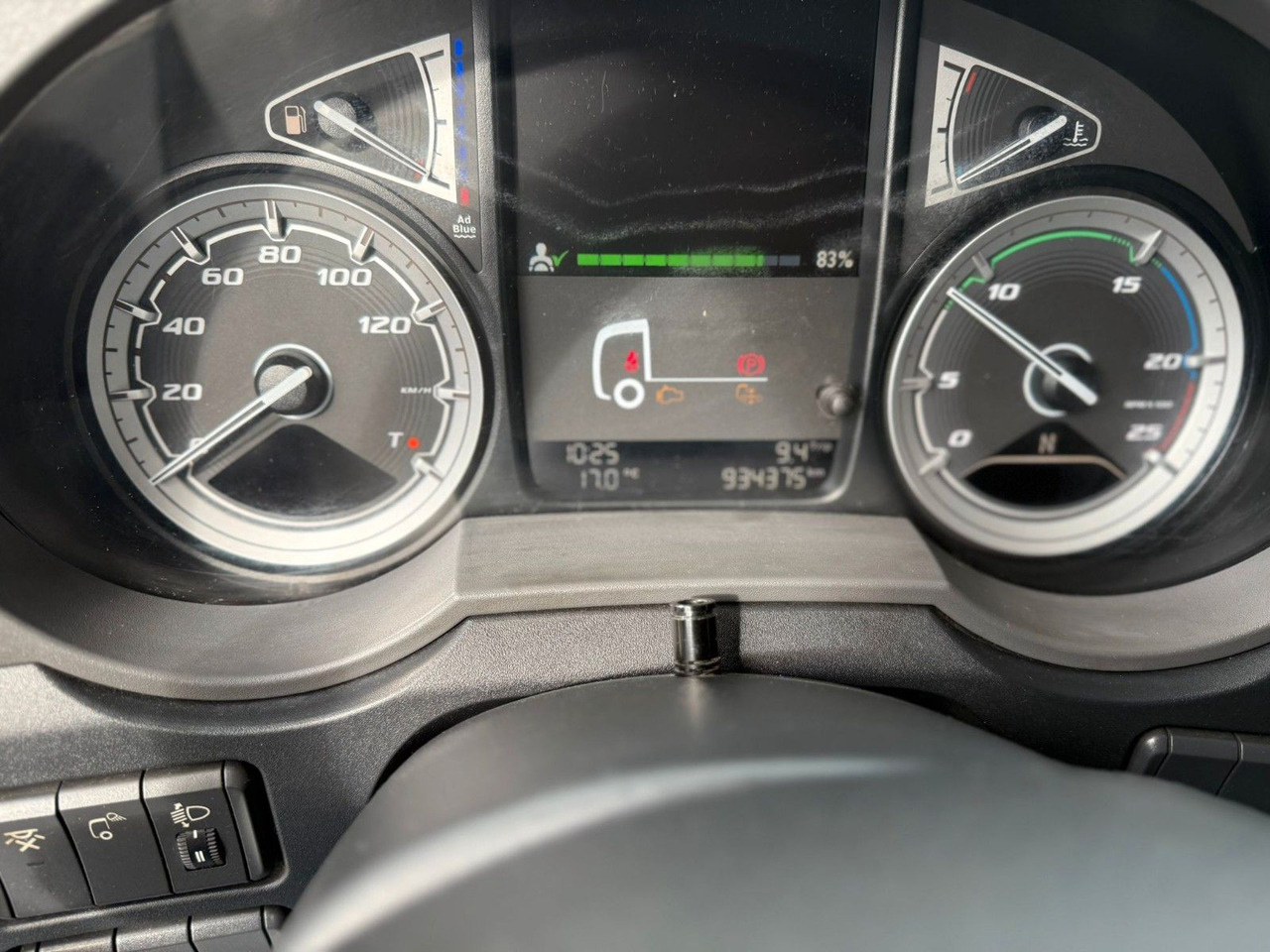 牵引车 DAF XF 480 Low +Retarter+2xTank：图10