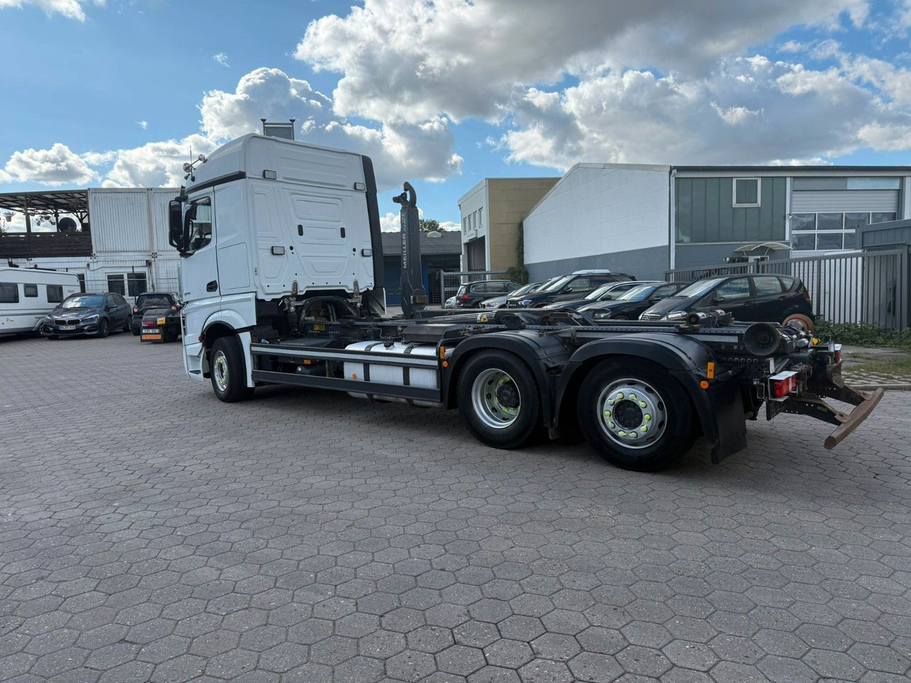 Mercedes-Benz Actros 2548 Meiller+ Funk+6x2 - 吊钩升降车:图5 Mercedes-Benz Actros 2548 Meiller+ Funk+6x2 - 吊钩升降车:图5