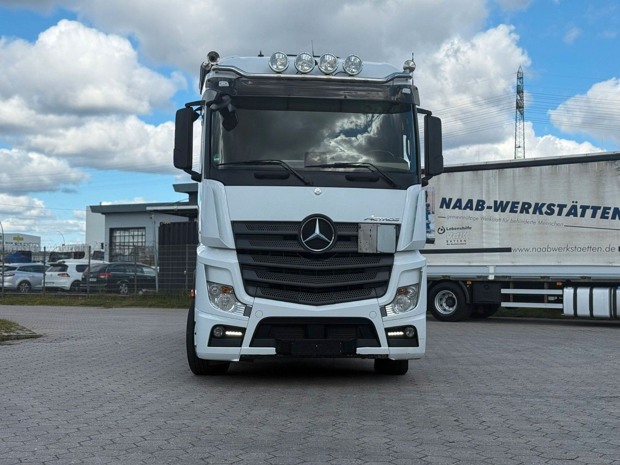 Mercedes-Benz Actros 2548 Meiller+ Funk+6x2 - 吊钩升降车:图2 Mercedes-Benz Actros 2548 Meiller+ Funk+6x2 - 吊钩升降车:图2