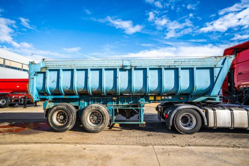 Benalu FRUEHAUF DF33 - 翻斗半拖车:图3 Benalu FRUEHAUF DF33 - 翻斗半拖车:图3