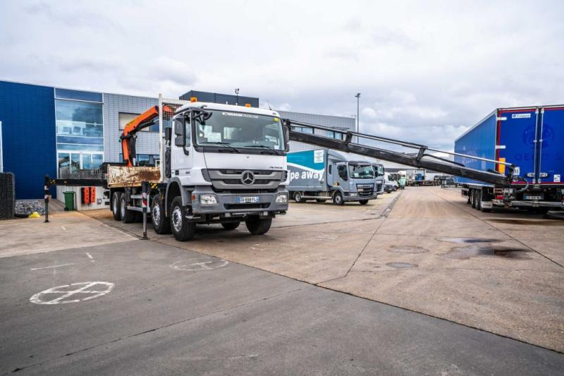 Mercedes ACTROS 3241-MP3 +PALFINGER 26 t/m-5XHYDR. - 栏板式/ 平板卡车, 起重车:图2 Mercedes ACTROS 3241-MP3 +PALFINGER 26 t/m-5XHYDR. - 栏板式/ 平板卡车, 起重车:图2