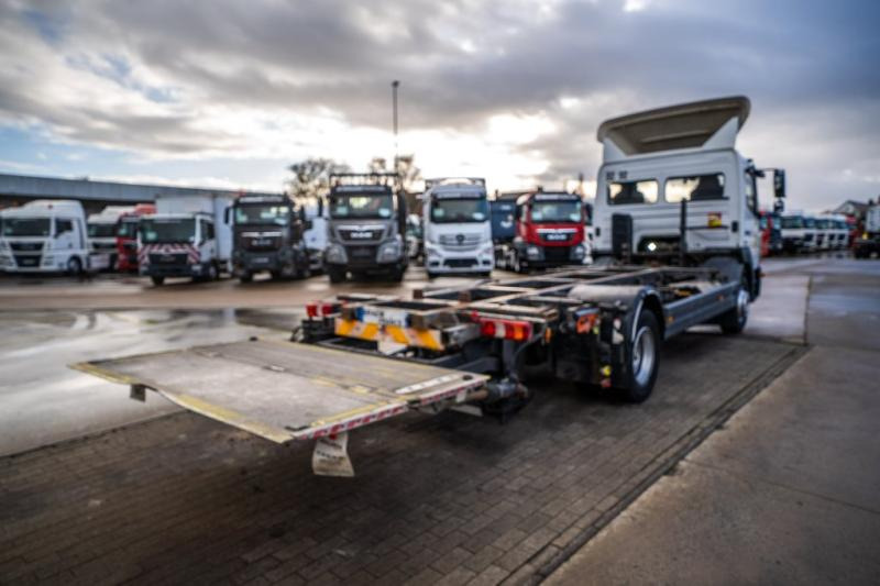 Mercedes ATEGO 1224 // HAYON DHOLLANDIA - 集装箱运输车/ 可拆卸车身的卡车:图4 Mercedes ATEGO 1224 // HAYON DHOLLANDIA - 集装箱运输车/ 可拆卸车身的卡车:图4