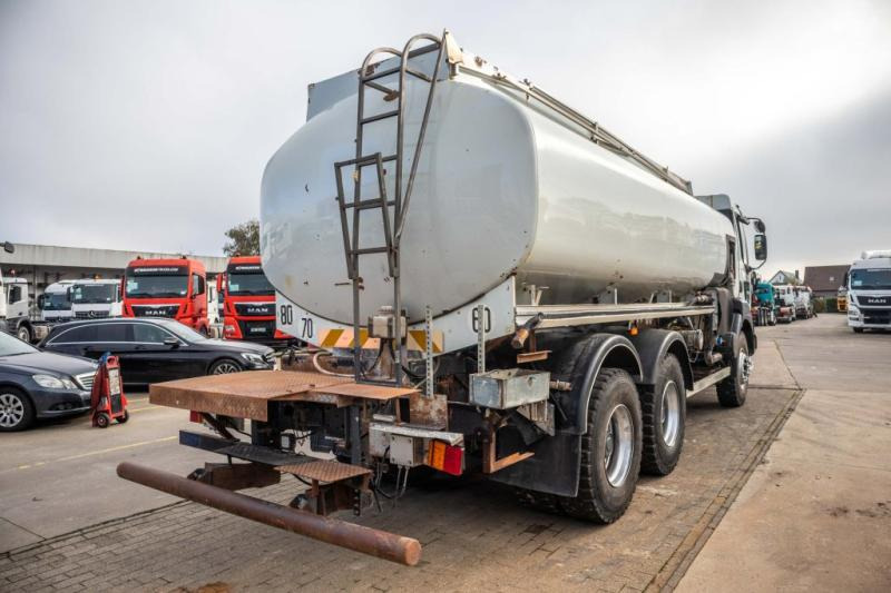 Renault KERAX 370-6X4+16000L/5COMP - 罐车:图3 Renault KERAX 370-6X4+16000L/5COMP - 罐车:图3