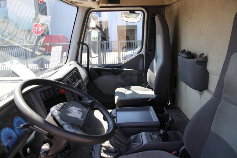 集装箱运输车/ 可拆卸车身的卡车 Renault PREMIUM 270 DCI - Problème moteur.：图9