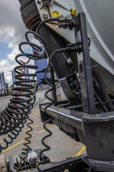 SPITZER SILO EUROVRAC-SK 2460 60M³/5xCOMP - 筒仓拖车:图5 SPITZER SILO EUROVRAC-SK 2460 60M³/5xCOMP - 筒仓拖车:图5