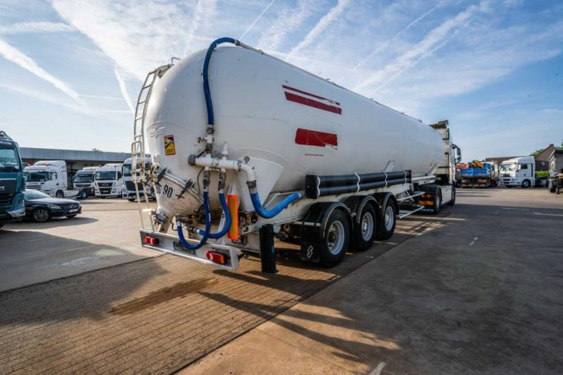 SPITZER SILO SK2458 CAL 60m3 - 筒仓拖车:图4 SPITZER SILO SK2458 CAL 60m3 - 筒仓拖车:图4