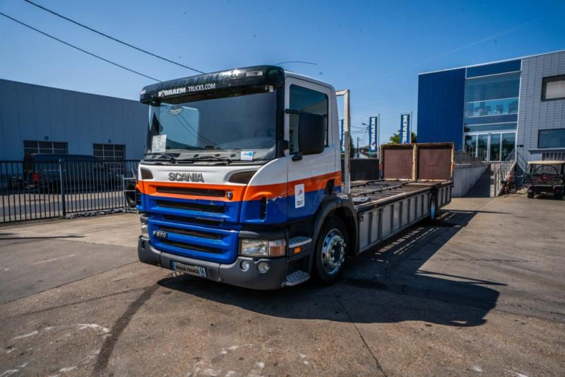 Scania P 270 (19T)- PORTE GAZ /10 PALETTES - 栏板式/ 平板卡车:图1 Scania P 270 (19T)- PORTE GAZ /10 PALETTES - 栏板式/ 平板卡车:图1