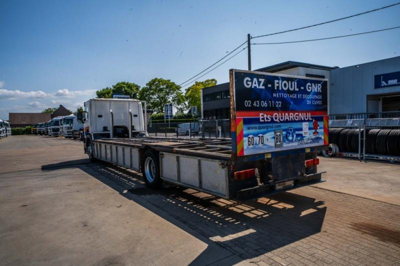 Scania P 270 (19T)- PORTE GAZ /10 PALETTES - 栏板式/ 平板卡车:图5 Scania P 270 (19T)- PORTE GAZ /10 PALETTES - 栏板式/ 平板卡车:图5