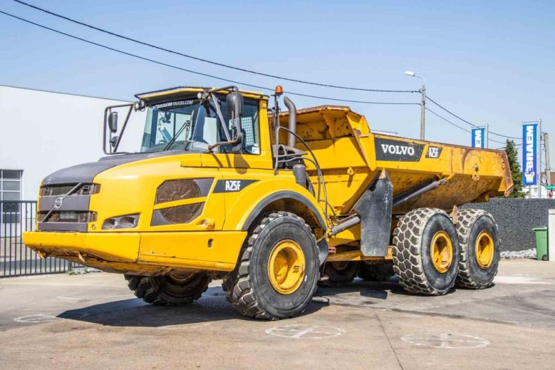Volvo DUMPER A25F - 未铰接自卸车/ 运石车:图1 Volvo DUMPER A25F - 未铰接自卸车/ 运石车:图1