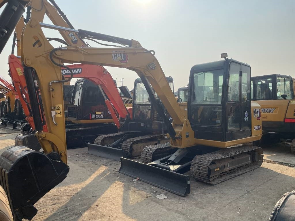CAT 306 - 履带式挖掘机:图5 CAT 306 - 履带式挖掘机:图5