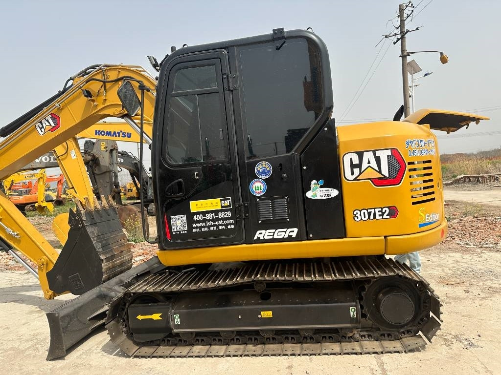 CAT 307E2 - 小型挖掘机:图2 CAT 307E2 - 小型挖掘机:图2