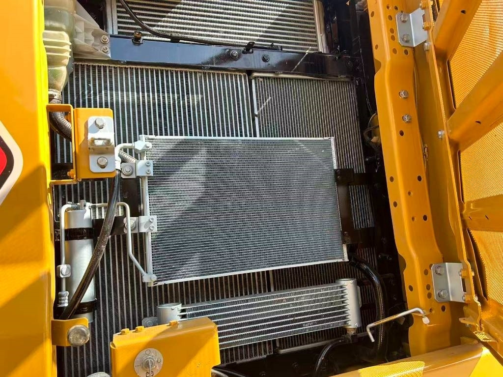 CAT 320 GC - 履带式挖掘机:图5 CAT 320 GC - 履带式挖掘机:图5