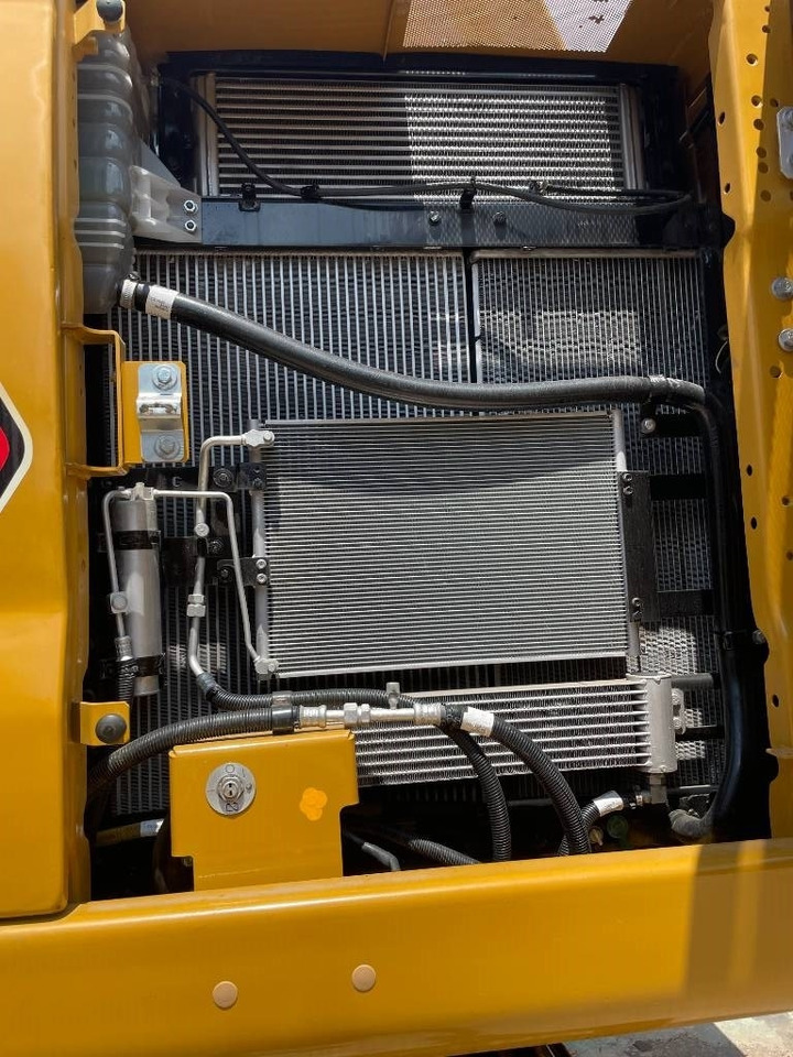 CAT 320 GC  - 履带式挖掘机:图4 CAT 320 GC  - 履带式挖掘机:图4