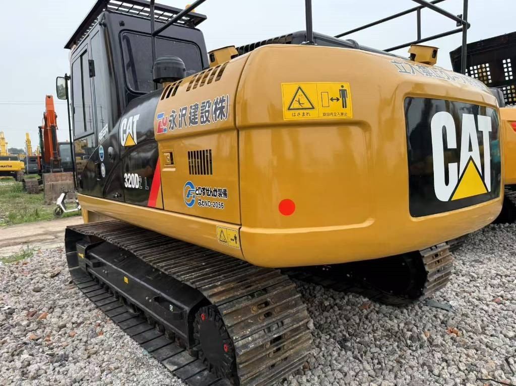CAT 320D2L  - 履带式挖掘机:图3 CAT 320D2L  - 履带式挖掘机:图3