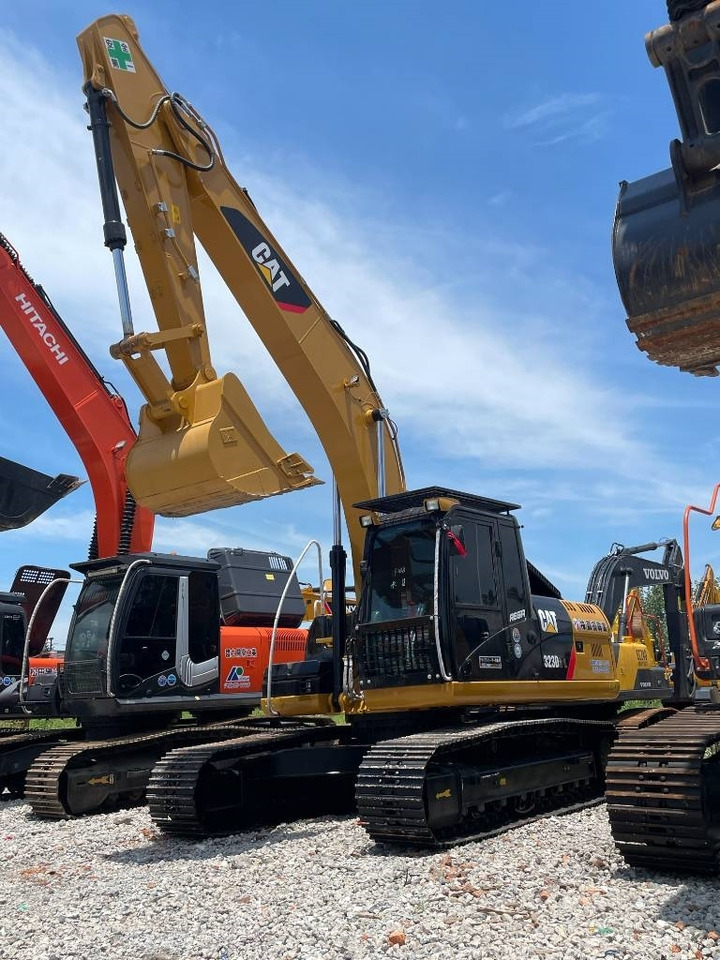 CAT 323D2 - 履带式挖掘机:图2 CAT 323D2 - 履带式挖掘机:图2