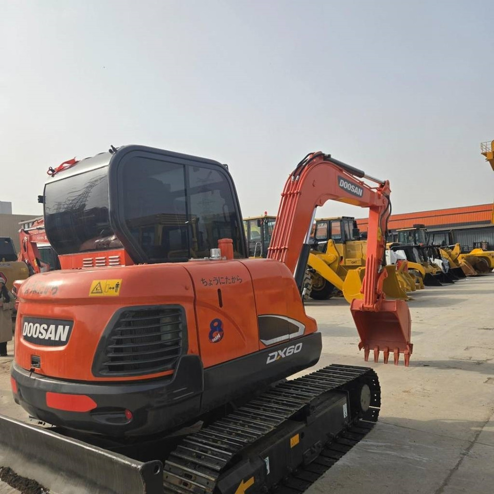 Doosan DX 60  - 小型挖掘机:图5 Doosan DX 60  - 小型挖掘机:图5