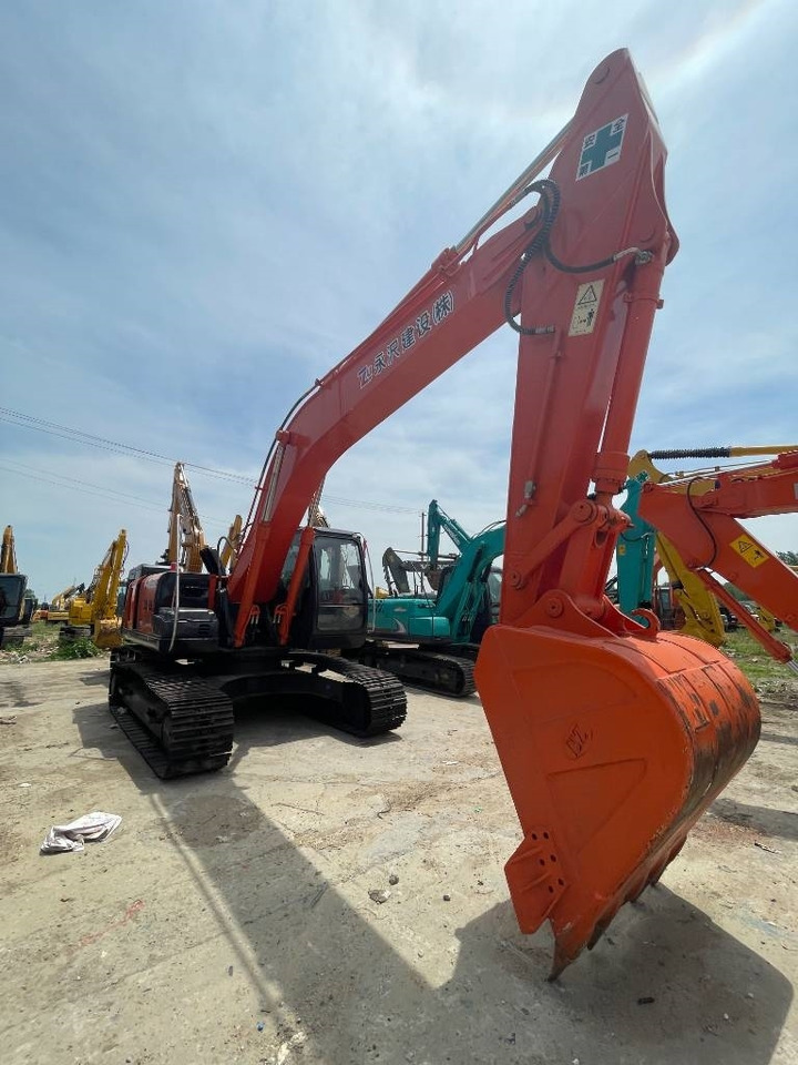 Hitachi ZX 240 - 履带式挖掘机:图5 Hitachi ZX 240 - 履带式挖掘机:图5