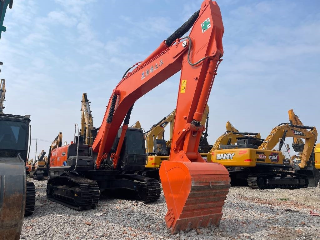 Hitachi ZX 360 - 履带式挖掘机:图3 Hitachi ZX 360 - 履带式挖掘机:图3