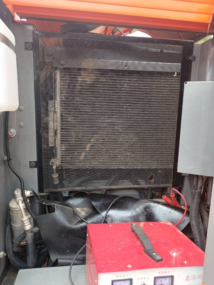 Hitachi ZX 70  租赁 Hitachi ZX 70：图10