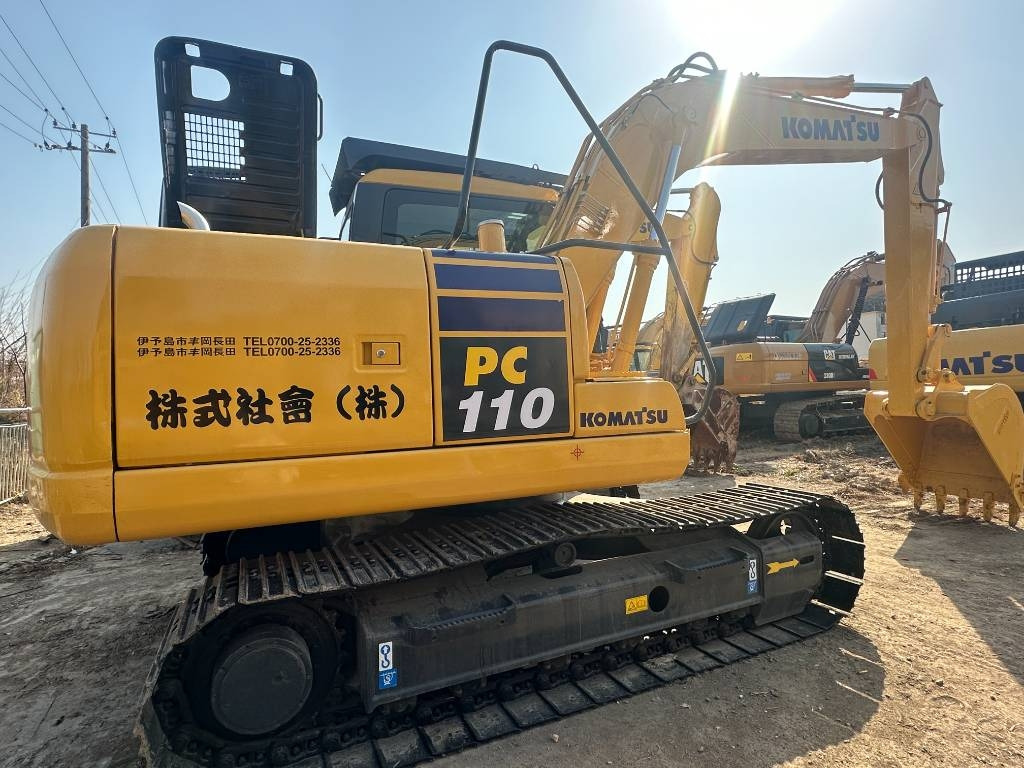 Komatsu PC 110 - 履带式挖掘机:图1 Komatsu PC 110 - 履带式挖掘机:图1