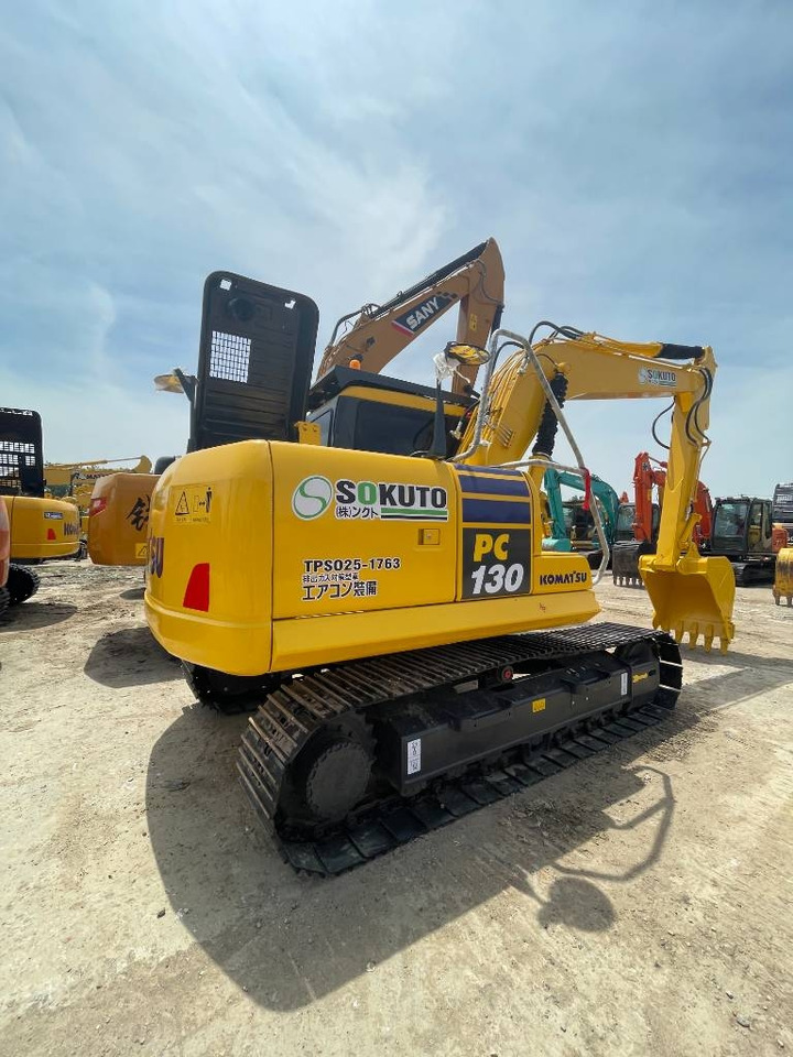 Komatsu PC 130  - 履带式挖掘机:图1 Komatsu PC 130  - 履带式挖掘机:图1