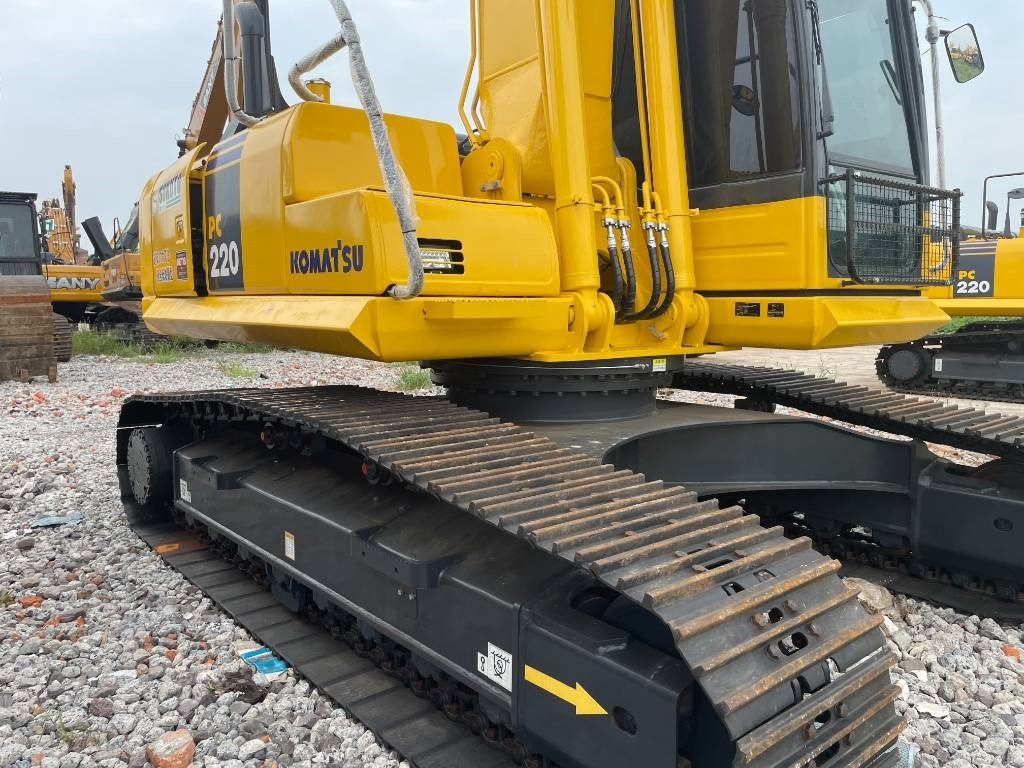 Komatsu PC 220  - 履带式挖掘机:图5 Komatsu PC 220  - 履带式挖掘机:图5