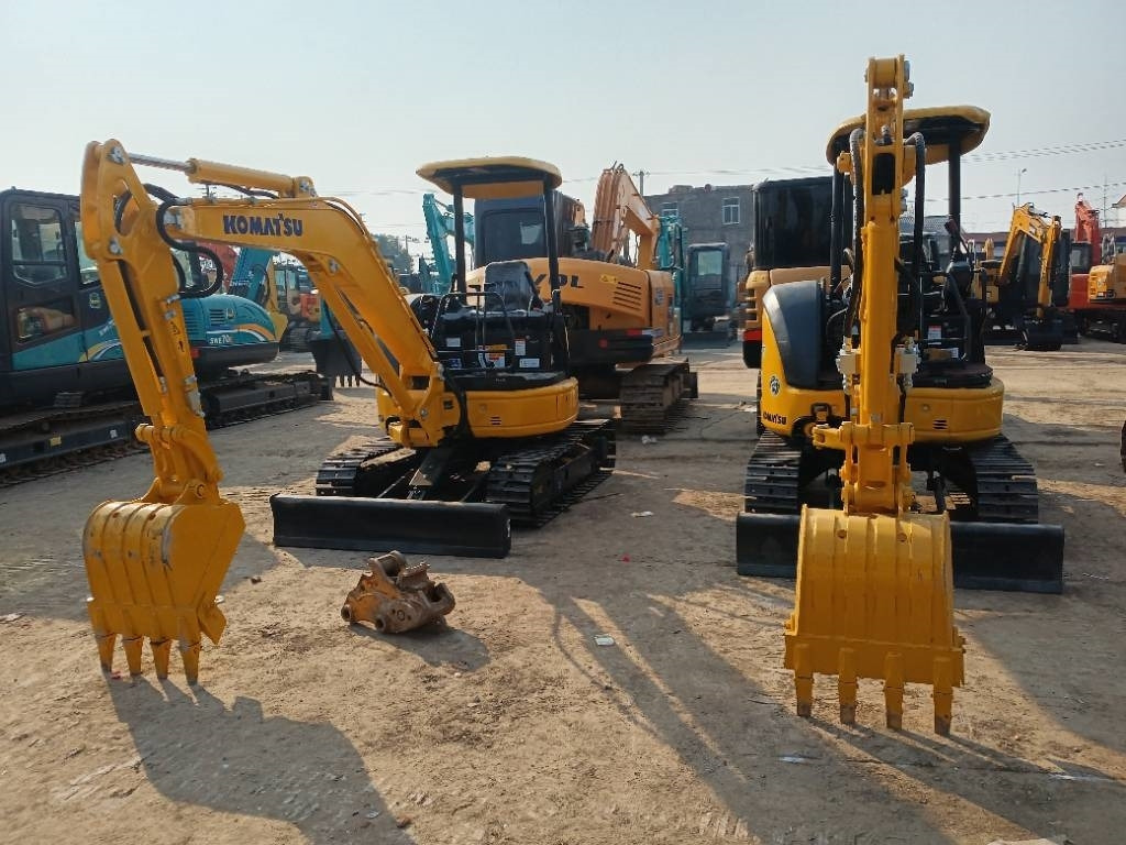Komatsu PC 35  - 小型挖掘机:图5 Komatsu PC 35  - 小型挖掘机:图5