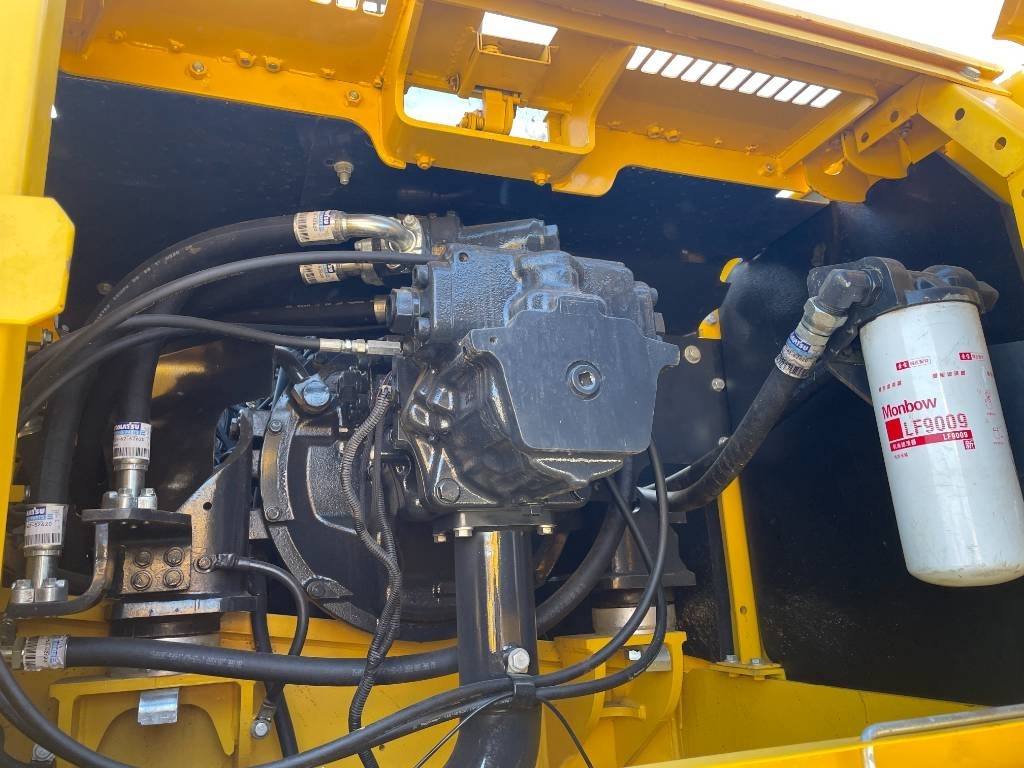 Komatsu PC 360 - 履带式挖掘机:图4 Komatsu PC 360 - 履带式挖掘机:图4