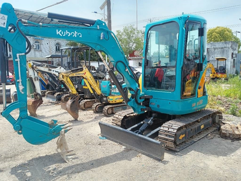 Kubota U 30  - 小型挖掘机:图2 Kubota U 30  - 小型挖掘机:图2