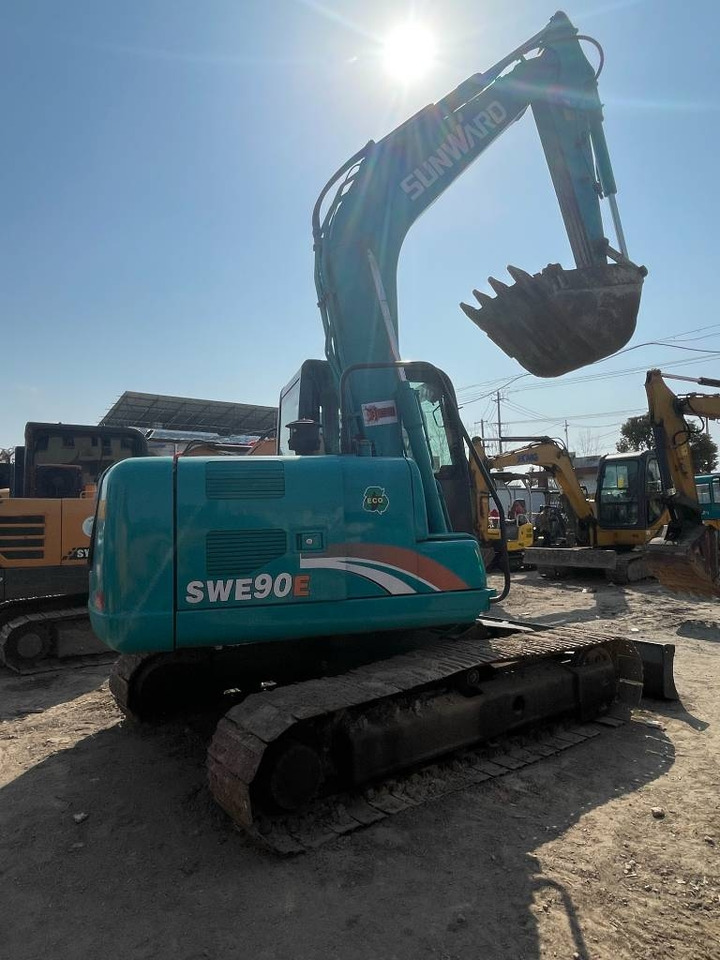 Sunward SWE 90 - 小型挖掘机:图1 Sunward SWE 90 - 小型挖掘机:图1