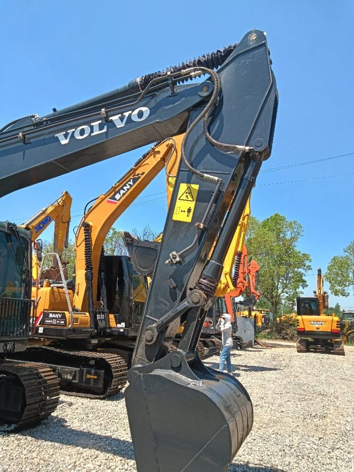Volvo EC 140 B - 履带式挖掘机:图3 Volvo EC 140 B - 履带式挖掘机:图3