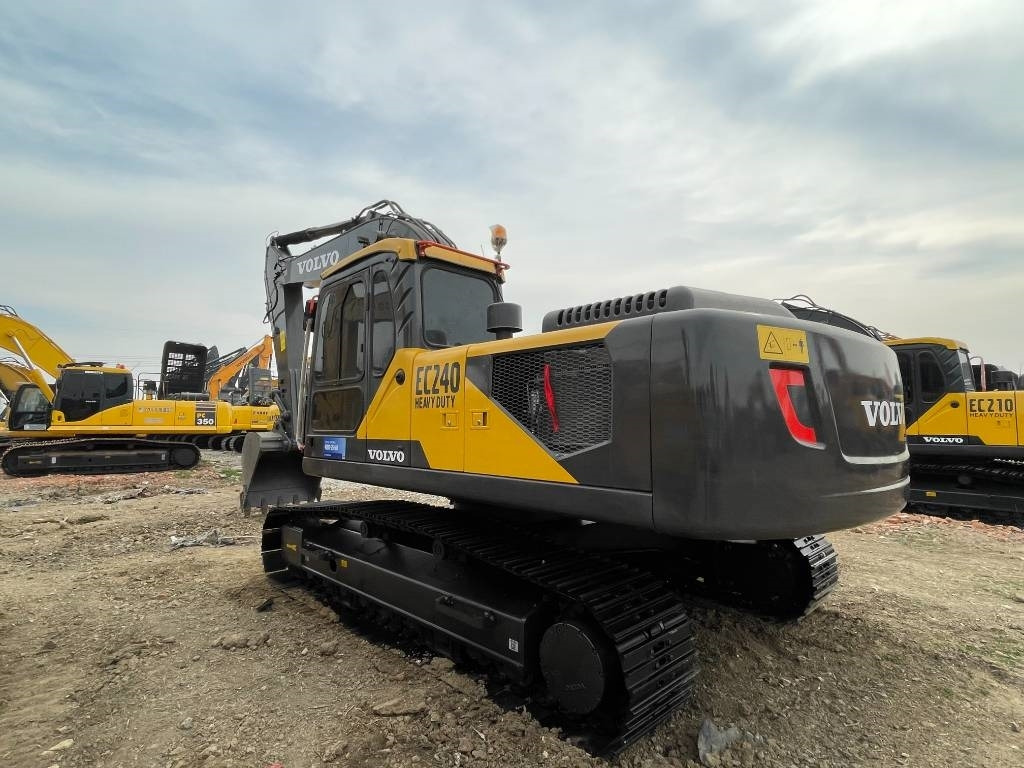 Volvo EC 240 - 履带式挖掘机:图2 Volvo EC 240 - 履带式挖掘机:图2