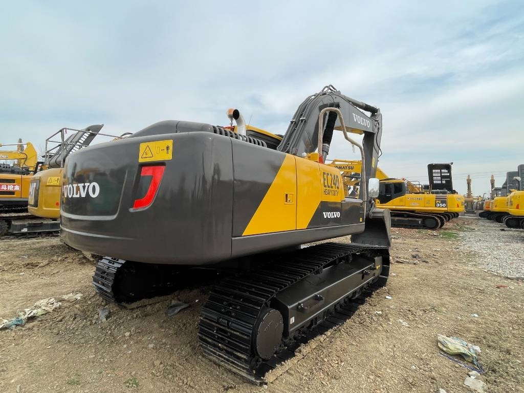 Volvo EC 240 - 履带式挖掘机:图5 Volvo EC 240 - 履带式挖掘机:图5