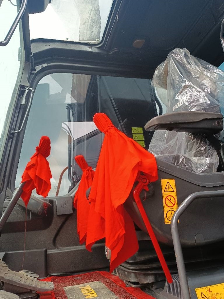 Volvo EC 290 - 履带式挖掘机:图3 Volvo EC 290 - 履带式挖掘机:图3