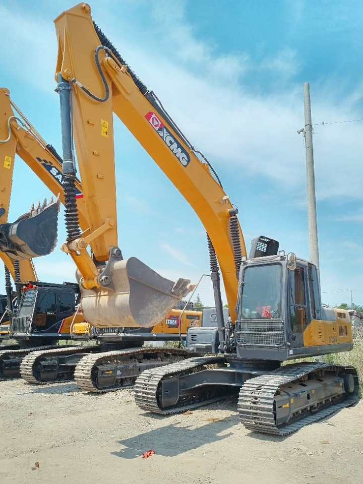 XCMG XE 215 DA - 履带式挖掘机:图2 XCMG XE 215 DA - 履带式挖掘机:图2