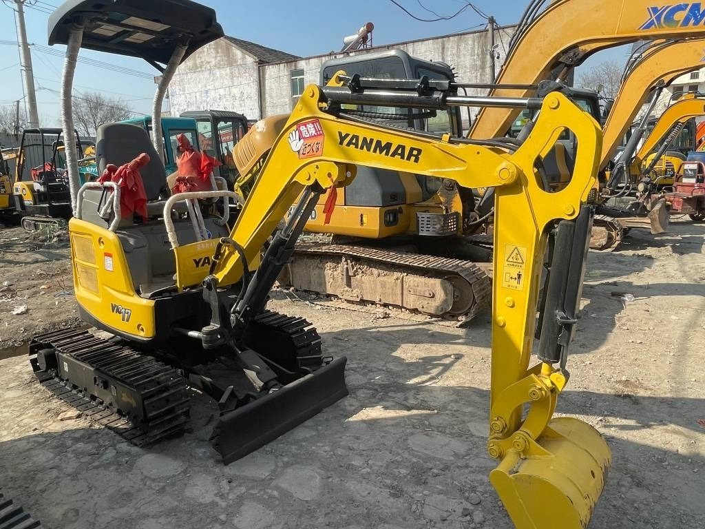 Yanmar Vio 17 - 小型挖掘机:图3 Yanmar Vio 17 - 小型挖掘机:图3