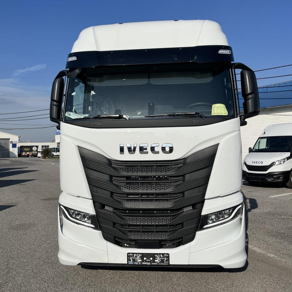 Iveco S-WAY, 530, AS440S53TP - 牵引车:图2 Iveco S-WAY, 530, AS440S53TP - 牵引车:图2